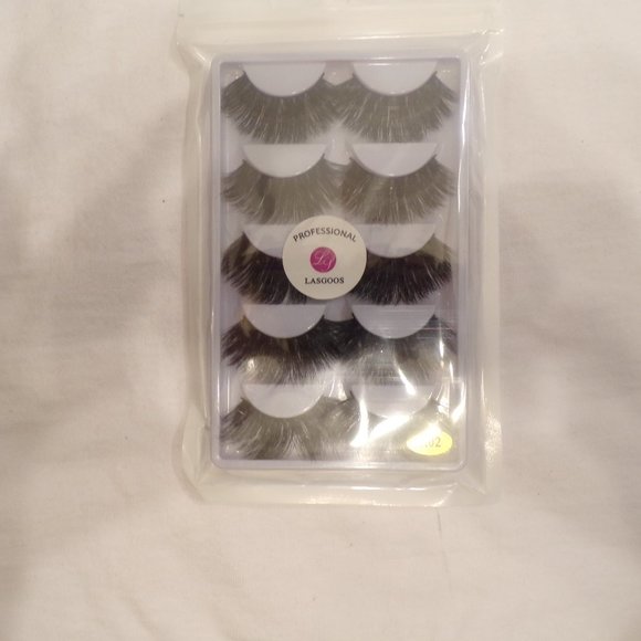 15 pairs the Mystery of False Eyelashes with Our MYSTERY BOX - Picture 8 of 14